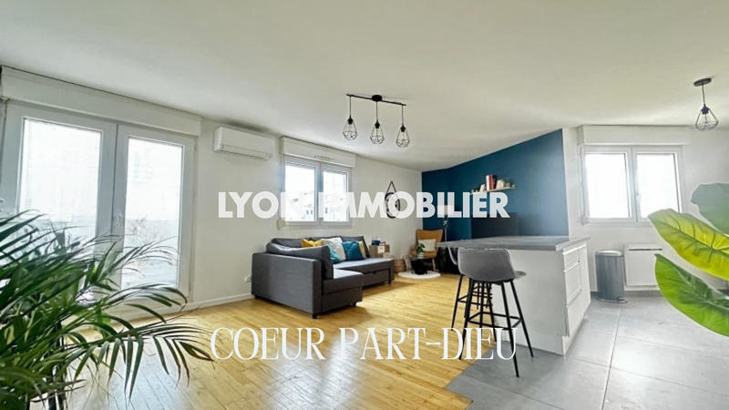 Appartement - 83 m² - 4 pièces