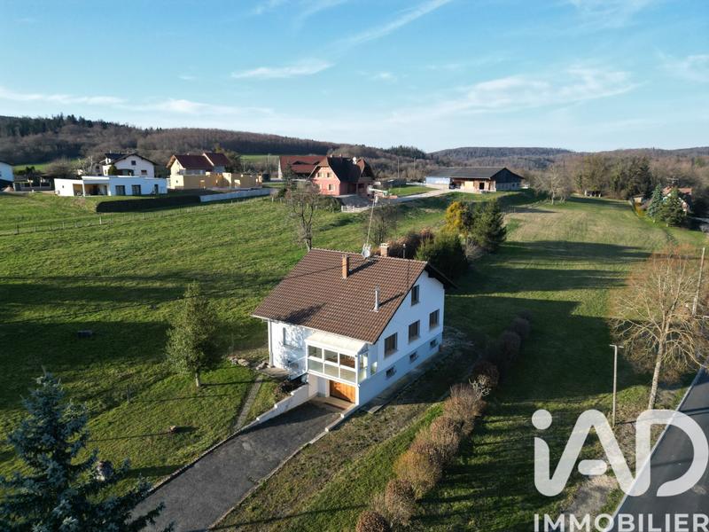 Maison - 121 m² - 6 pièces