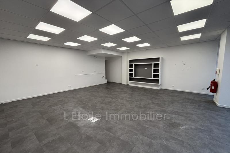 Local commercial - 63 m²