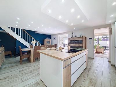 Villa - 130 m² - 5 pièces