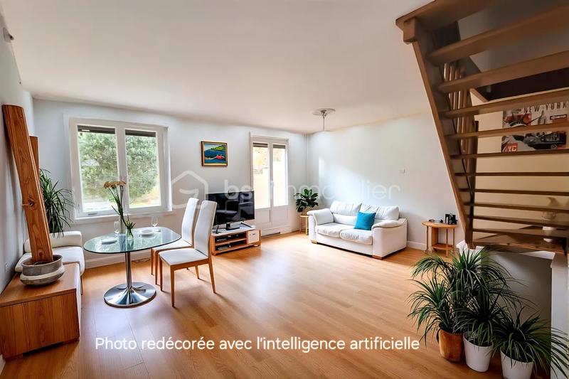 Maison - 87 m² - 5 pièces