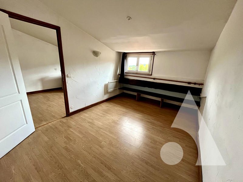 Appartement - 64 m² - 2 pièces