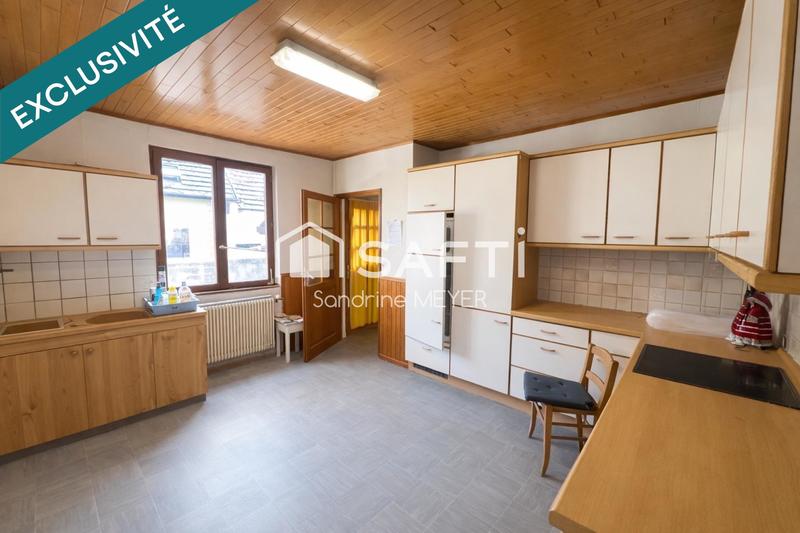 Maison - 121 m² - 6 pièces