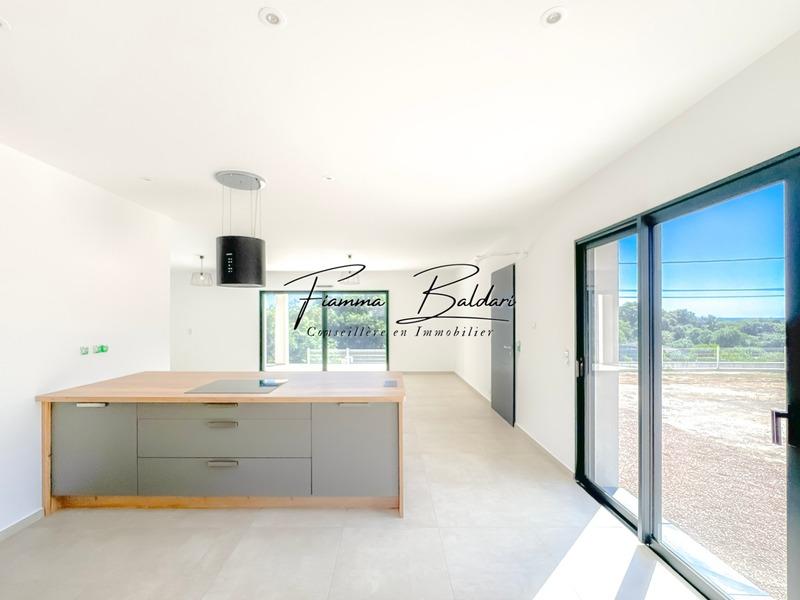 Villa - 120 m² - 4 pièces