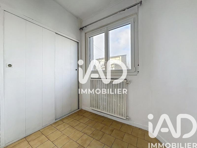 Maison - 97 m² - 5 pièces