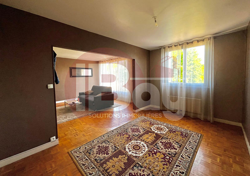 Appartement - 84 m² - 4 pièces