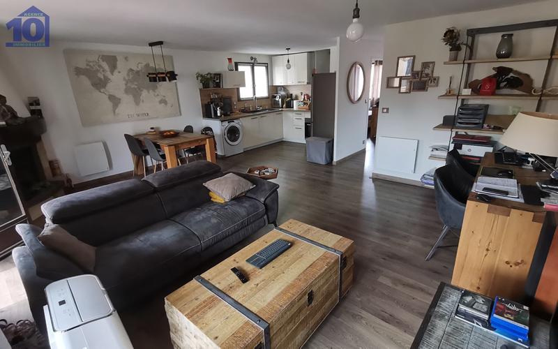 Appartement sur toit - 65 m² - 3 pièces