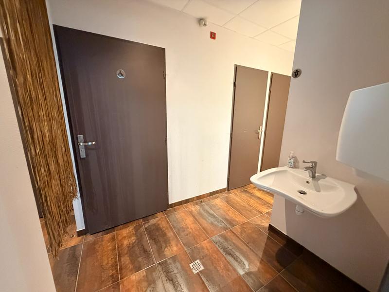 Local d'activités - 560 m²