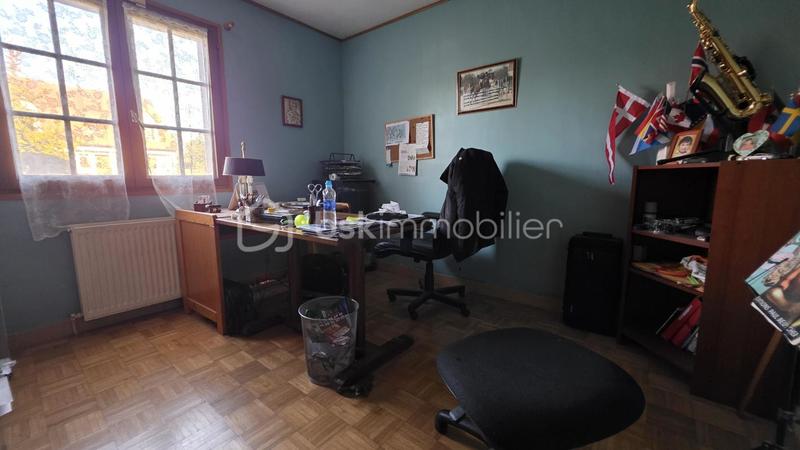 Maison - 169 m² - 8 pièces