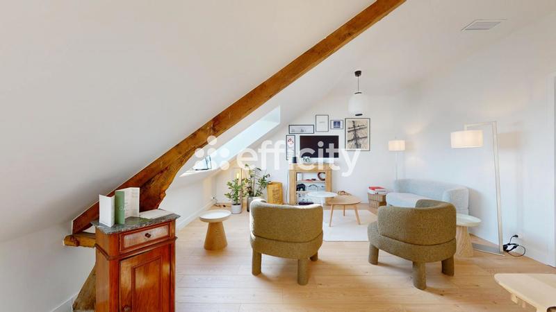 Appartement - 75 m² - 3 pièces