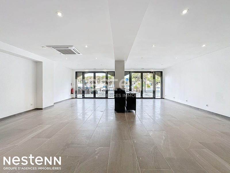 Local commercial - 66 m²