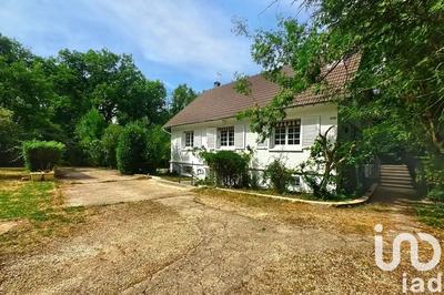 Maison - 130 m² - 7 pièces