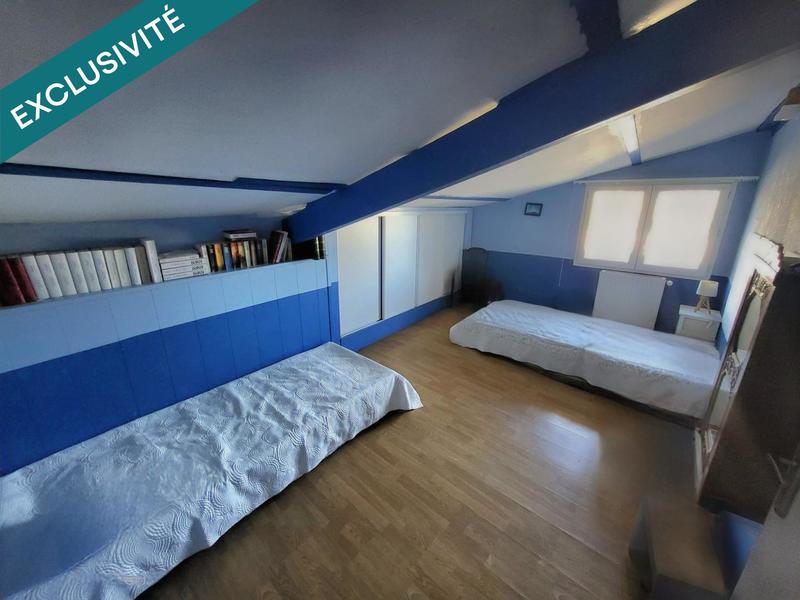 Maison - 335 m² - 14 pièces