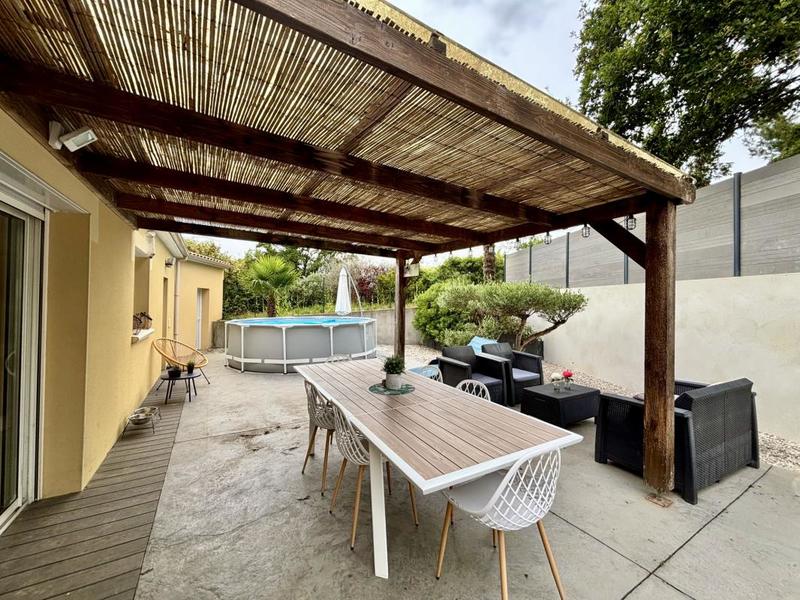 Maison - 138 m² - 7 pièces