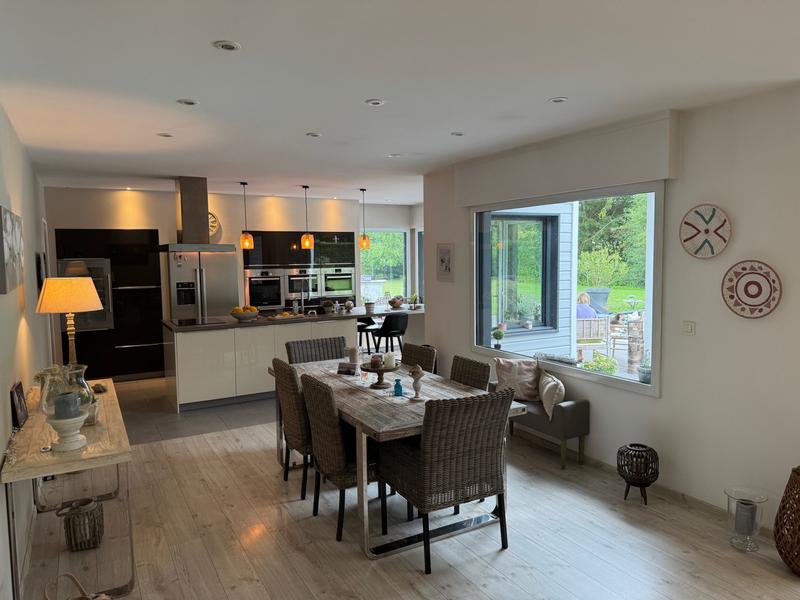 Maison contemporaine - 169 m² - 5 pièces