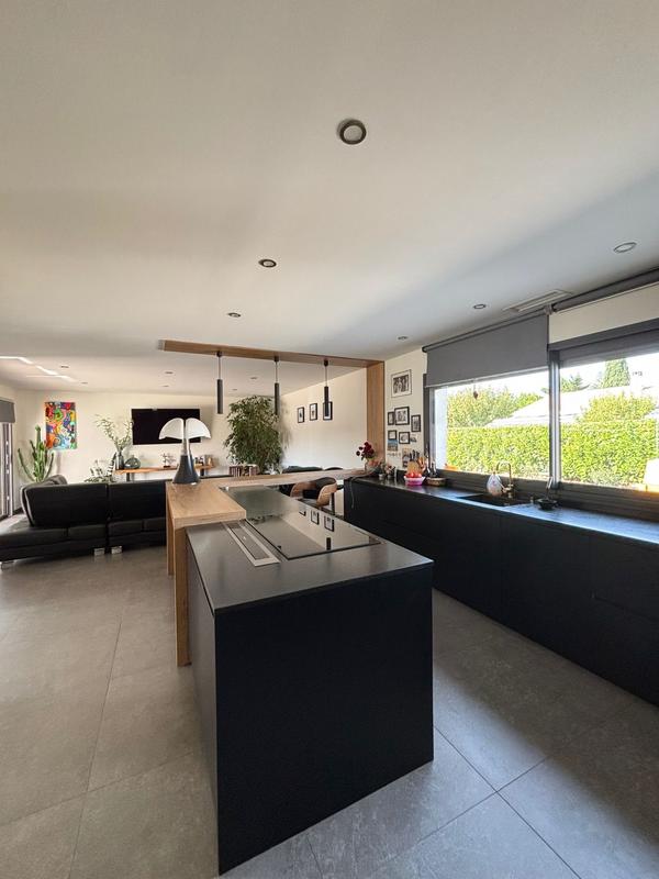 Villa - 160 m² - 4 pièces