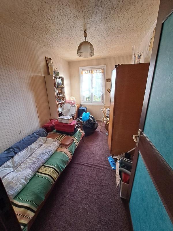 Maison - 93 m² - 6 pièces