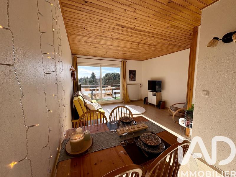 Appartement - 57 m² - 2 pièces