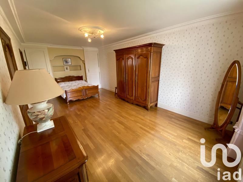 Maison - 178 m² - 7 pièces