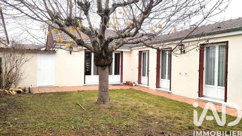 Maison - 104 m² - 6 pièces