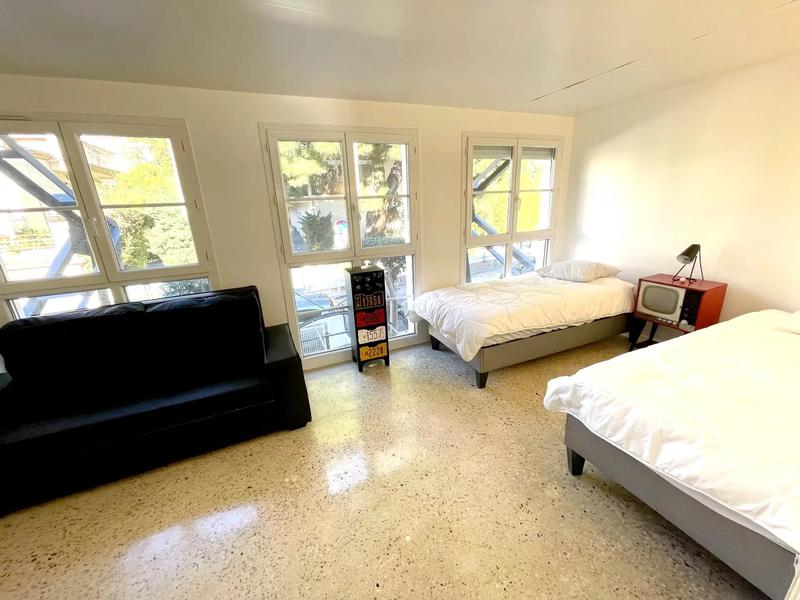 Appartement - 180 m² - 5 pièces