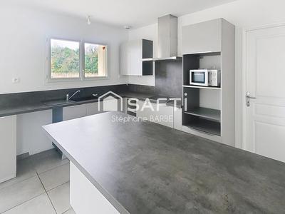 Maison - 100 m² - 4 pièces