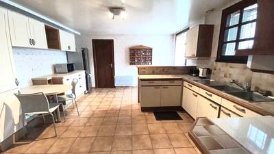 Maison - 162 m² - 6 pièces