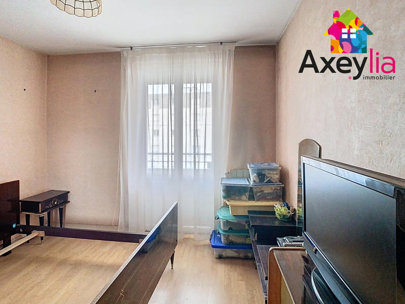 Appartement - 82 m² - 5 pièces