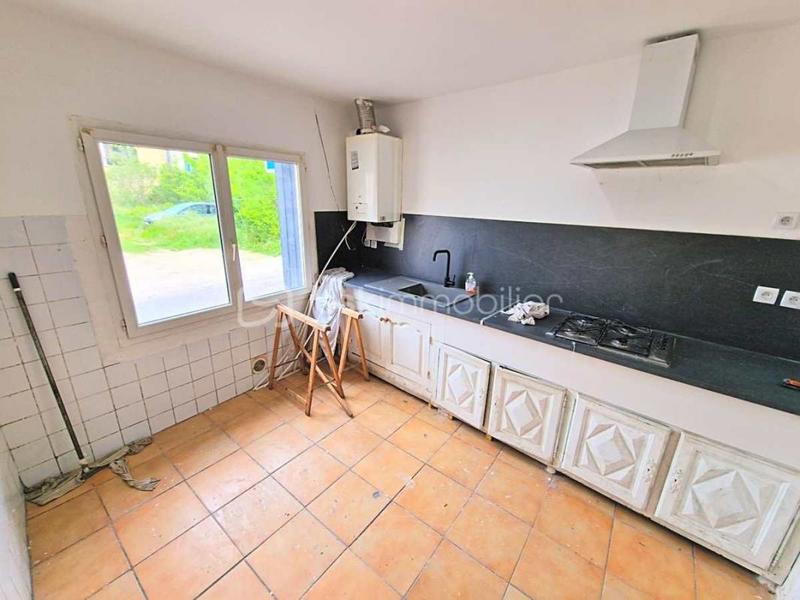 Maison - 190 m² - 9 pièces