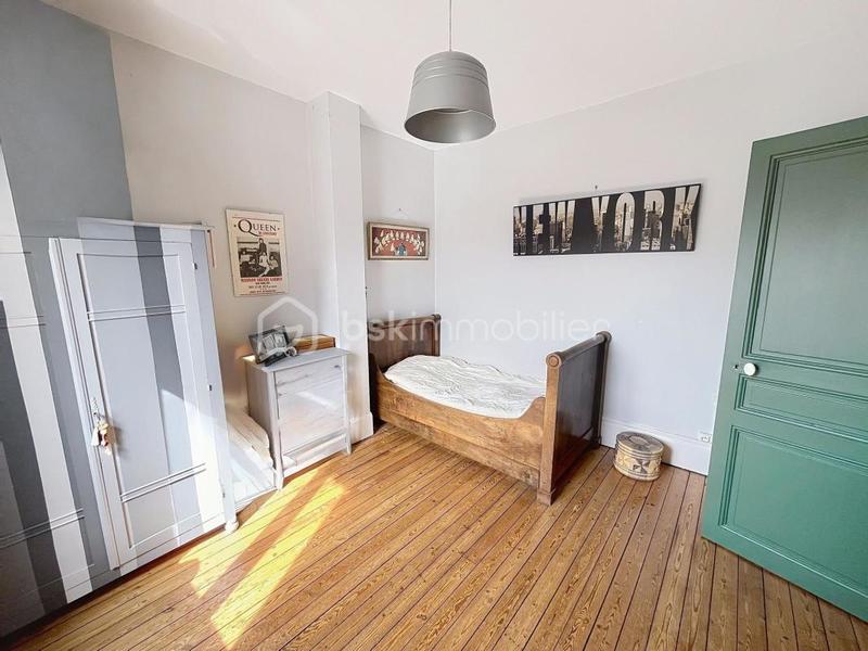 Maison de maîtres - 256 m² - 9 pièces