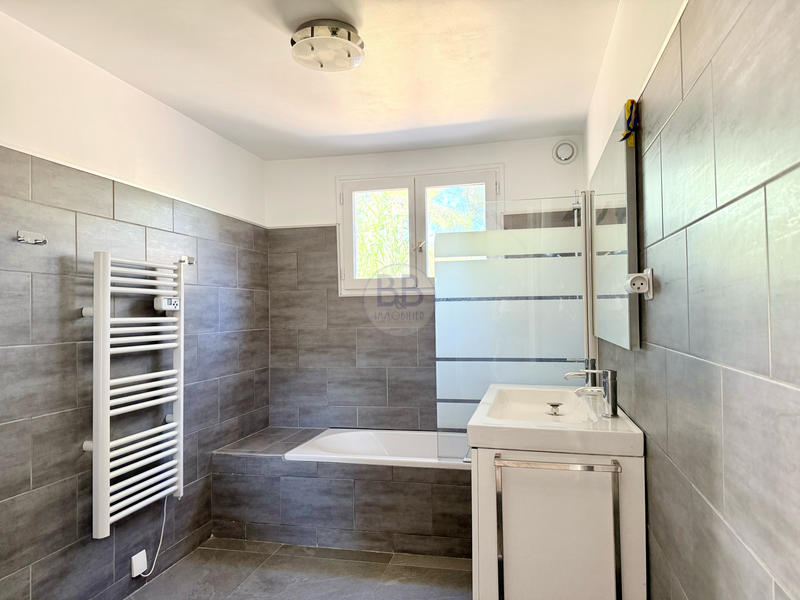 Villa - 98 m² - 3 pièces