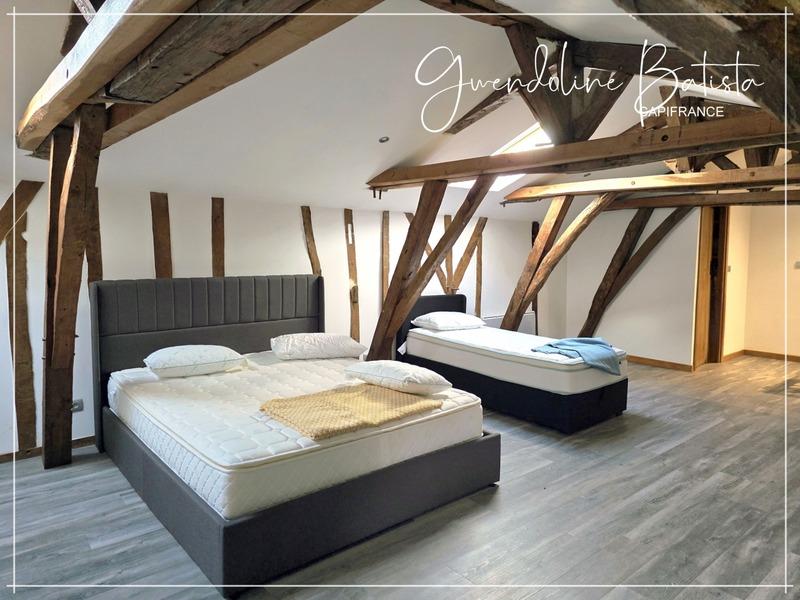 Propriété - 415 m² - 15 pièces