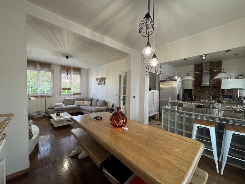 Maison - 85 m² - 4 pièces