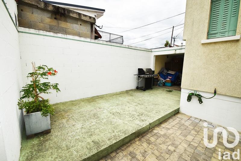 Maison - 109 m² - 6 pièces