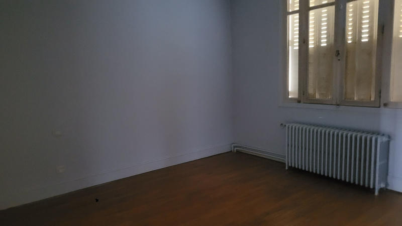 Maison - 215 m² - 8 pièces