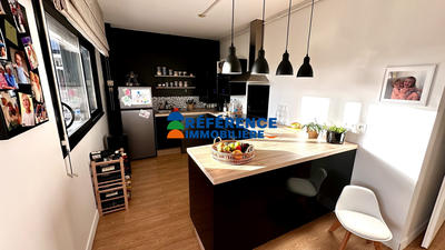 Appartement - 79 m² - 3 pièces