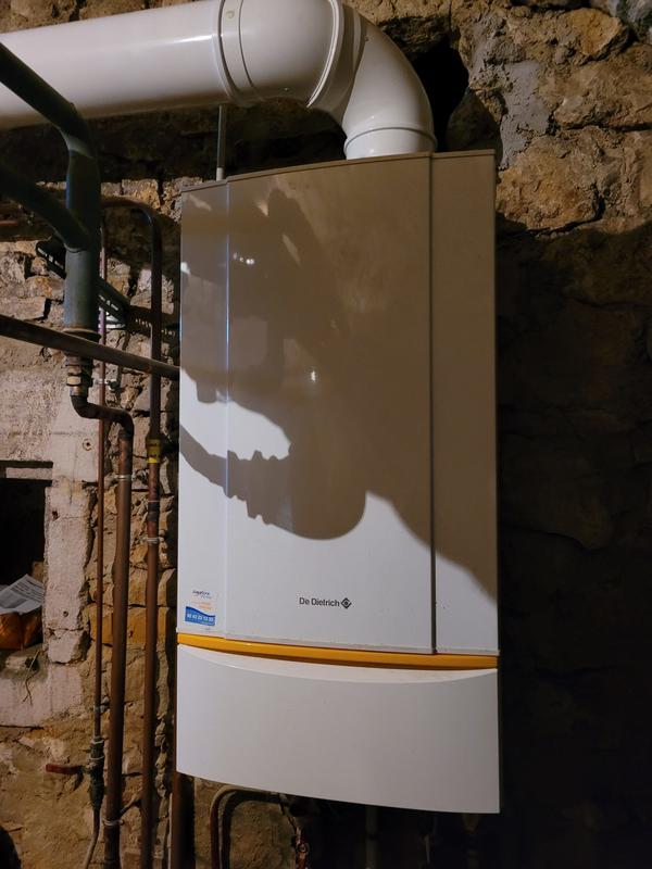 Maison ancienne - 292 m² - 14 pièces