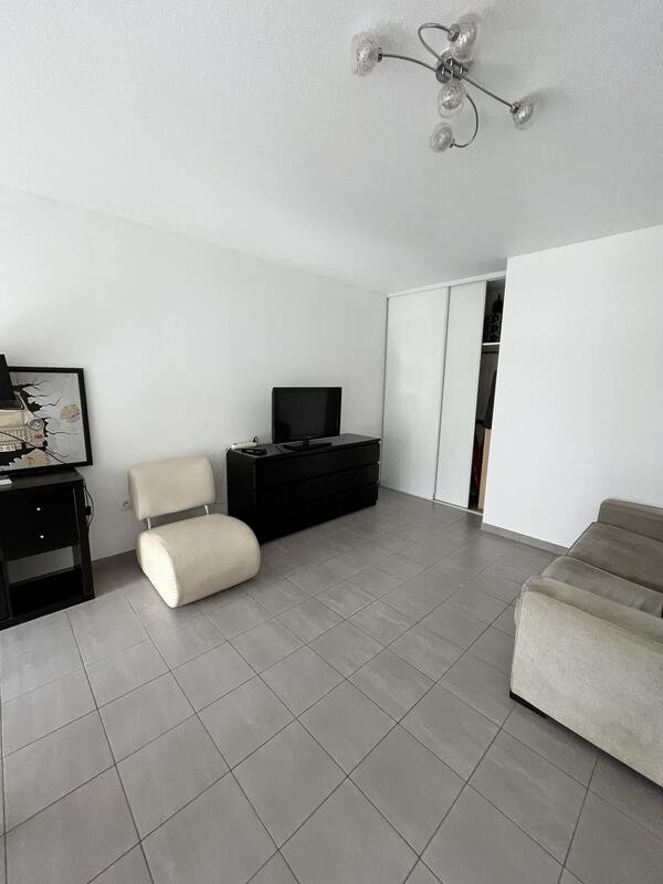 Appartement - 48 m² - 2 pièces