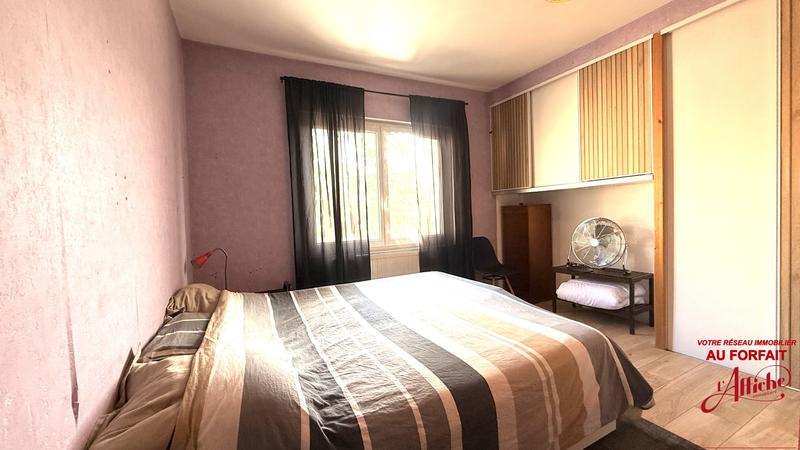 Maison - 245 m² - 7 pièces