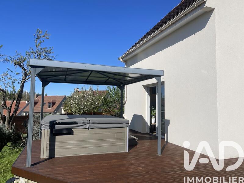 Maison de maîtres - 138 m² - 6 pièces