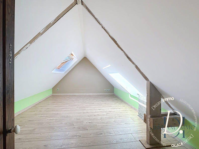 Maison - 102 m² - 5 pièces