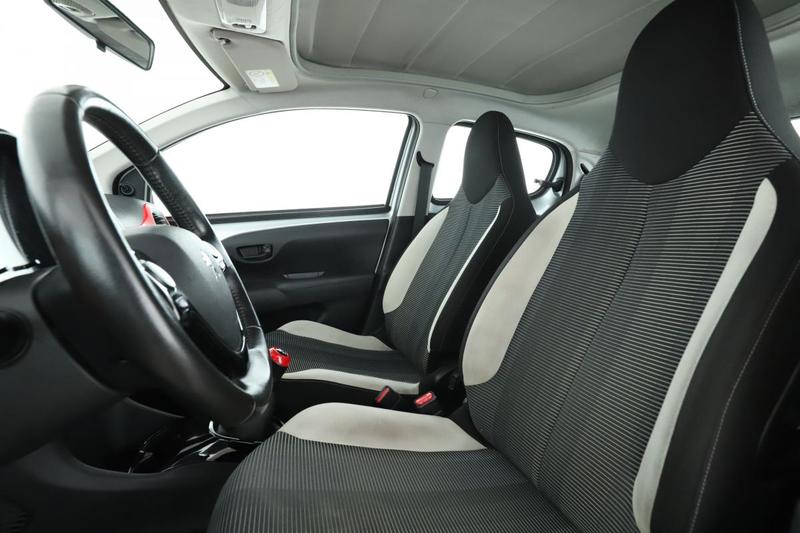 Peugeot 108 1.0 VTi Envy Top! 5p 69 ch