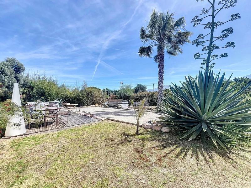 Maison - 165 m² - 5 pièces