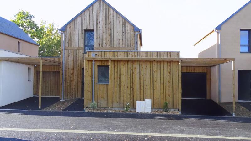 Maison - 88 m² - 4 pièces