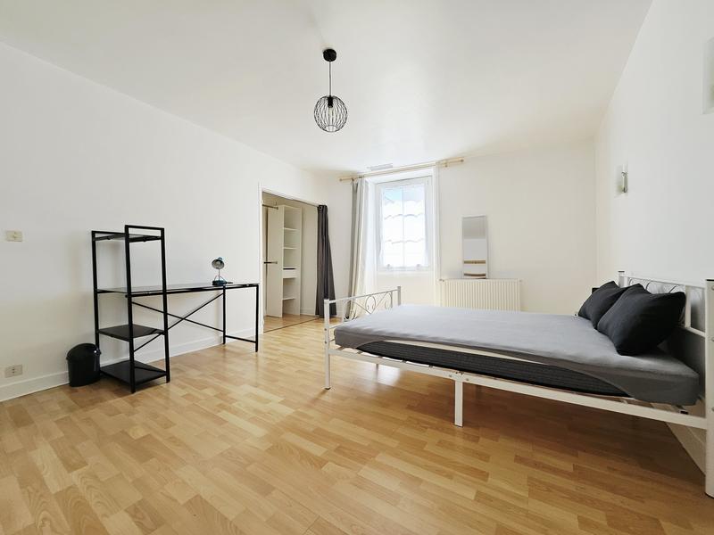 Maison de ville - 218 m² - 10 pièces