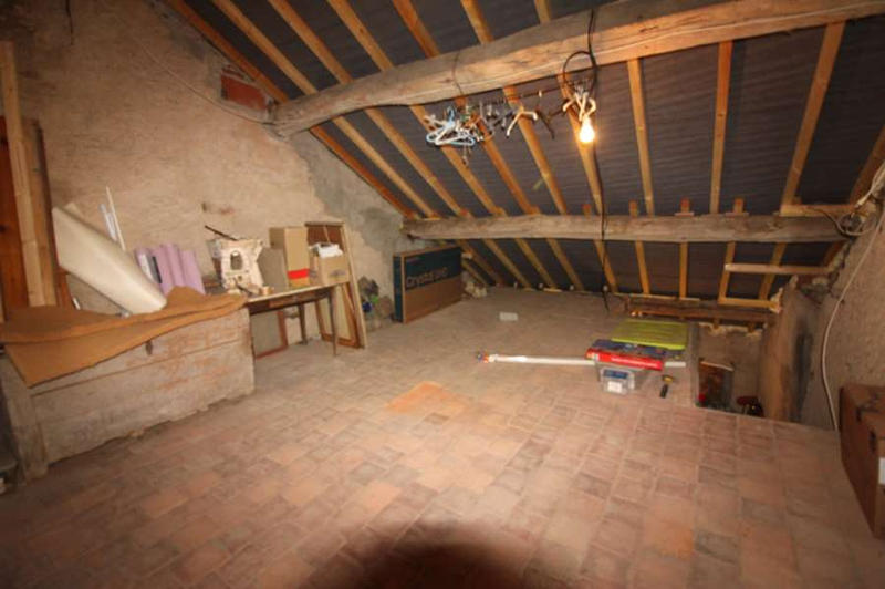 Maison - 107 m² - 6 pièces