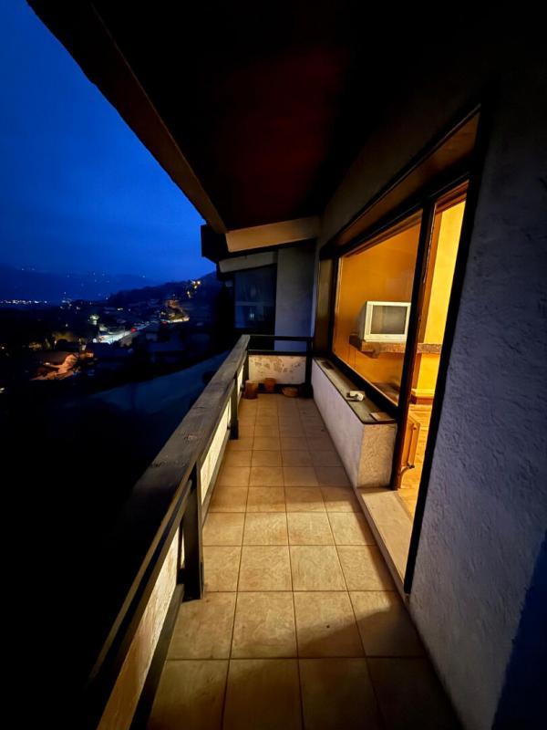 Appartement - 95 m² - 5 pièces