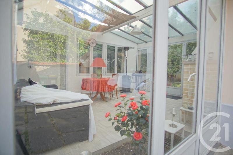 Pavillon - 142 m² - 6 pièces