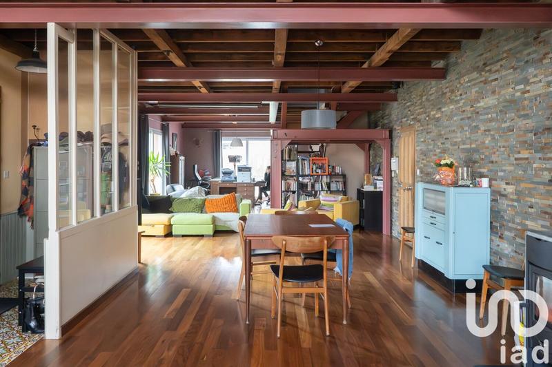 Maison de maîtres - 232 m² - 11 pièces