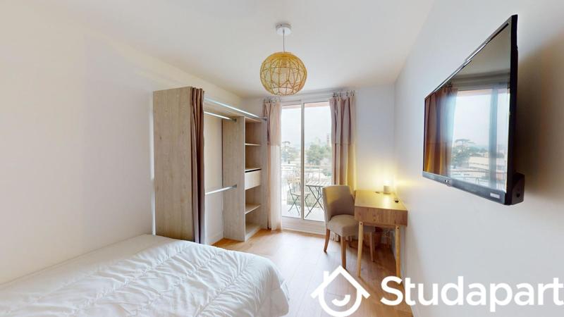 Chambre - 12 m² - 1 pièce